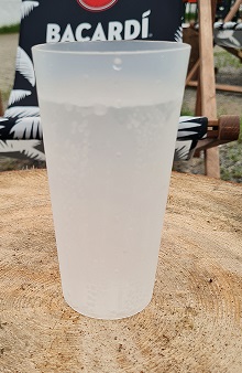 Wasser STILL 0,5L oder Flasche 0,7L